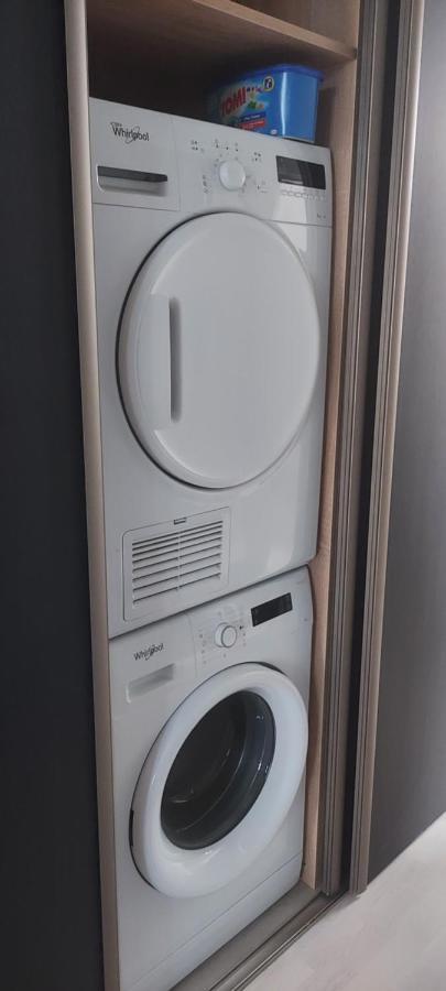 Tower Szeged Belvarosi Exkluziv Panoramas Apartman - Free Parking Bagian luar foto