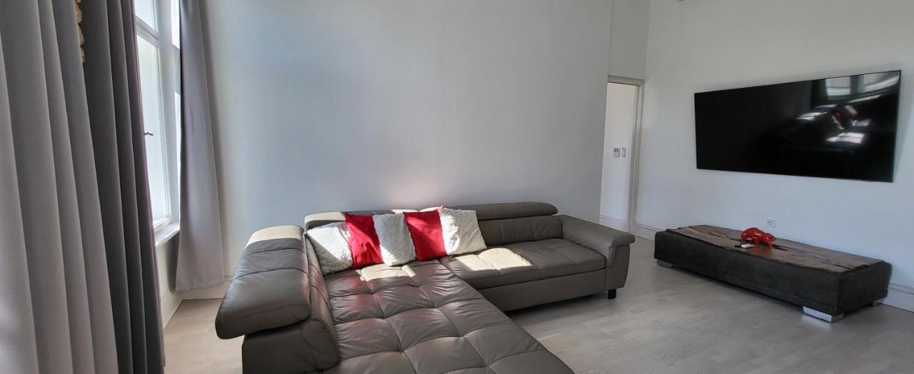 Tower Szeged Belvarosi Exkluziv Panoramas Apartman - Free Parking Bagian luar foto